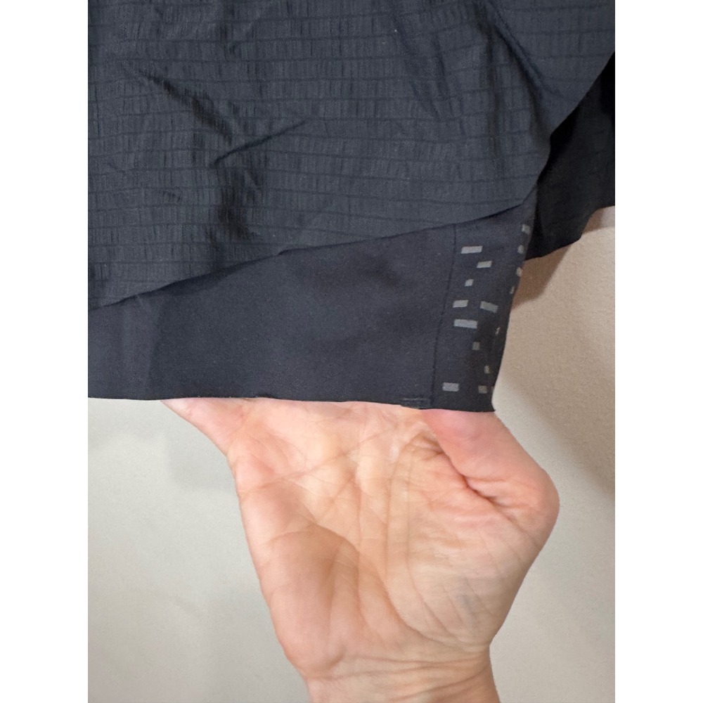 Lululemon Surge Lined Short 6" Black Sz M - Picture 4 of 6